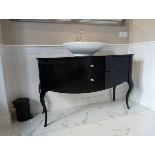 Vonios spintelė Venus 120x50x75cm juoda blizgi Vonios spintelė Venus 120x50x75cm juoda blizgi